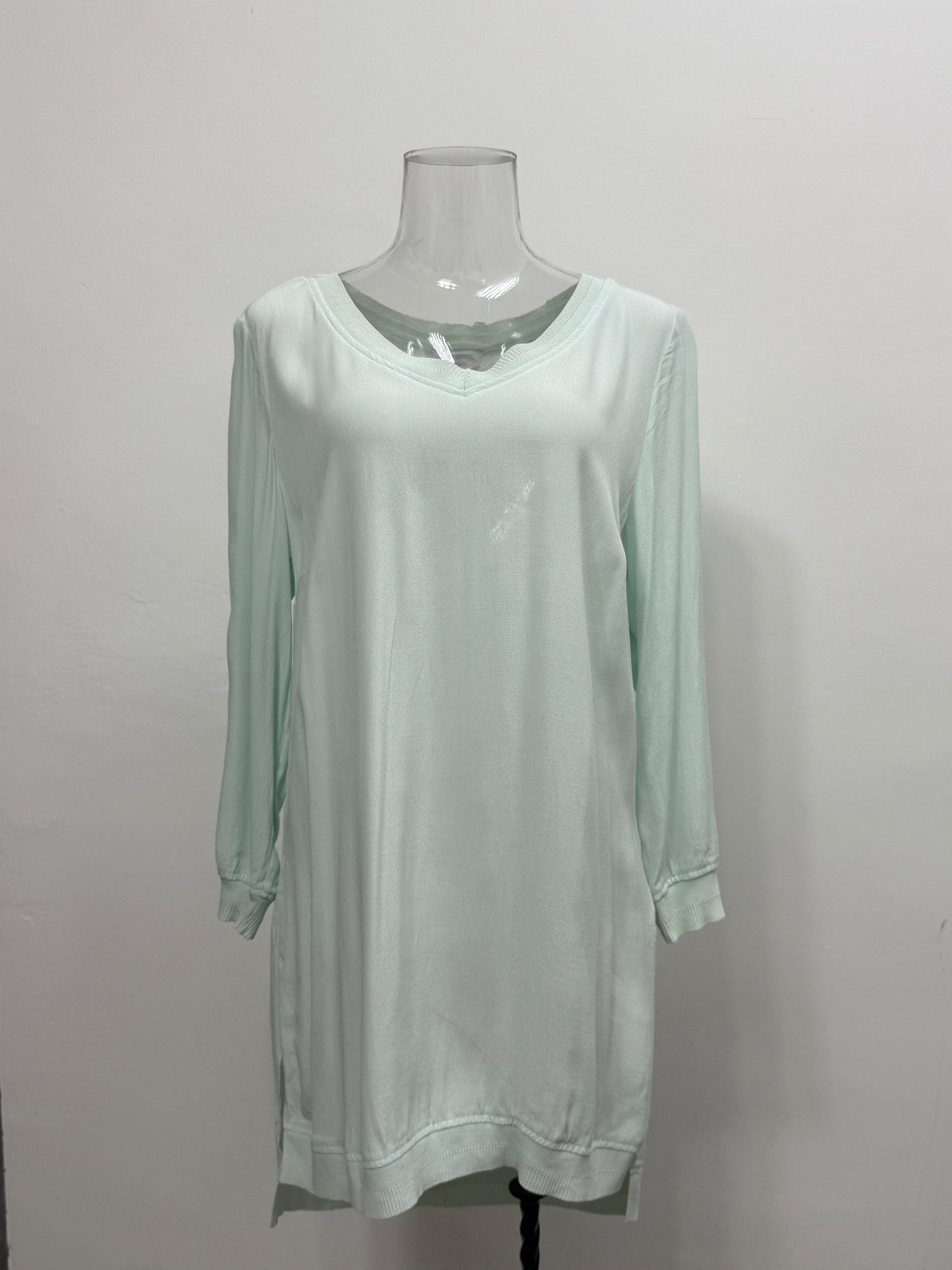 GREENIES Cortefiel Mint Green Lightweight Longline Top