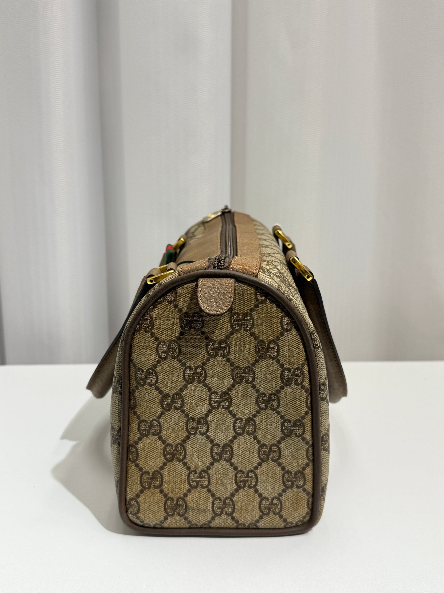 GREENIES Gucci Beige Monogram Dome Satchel