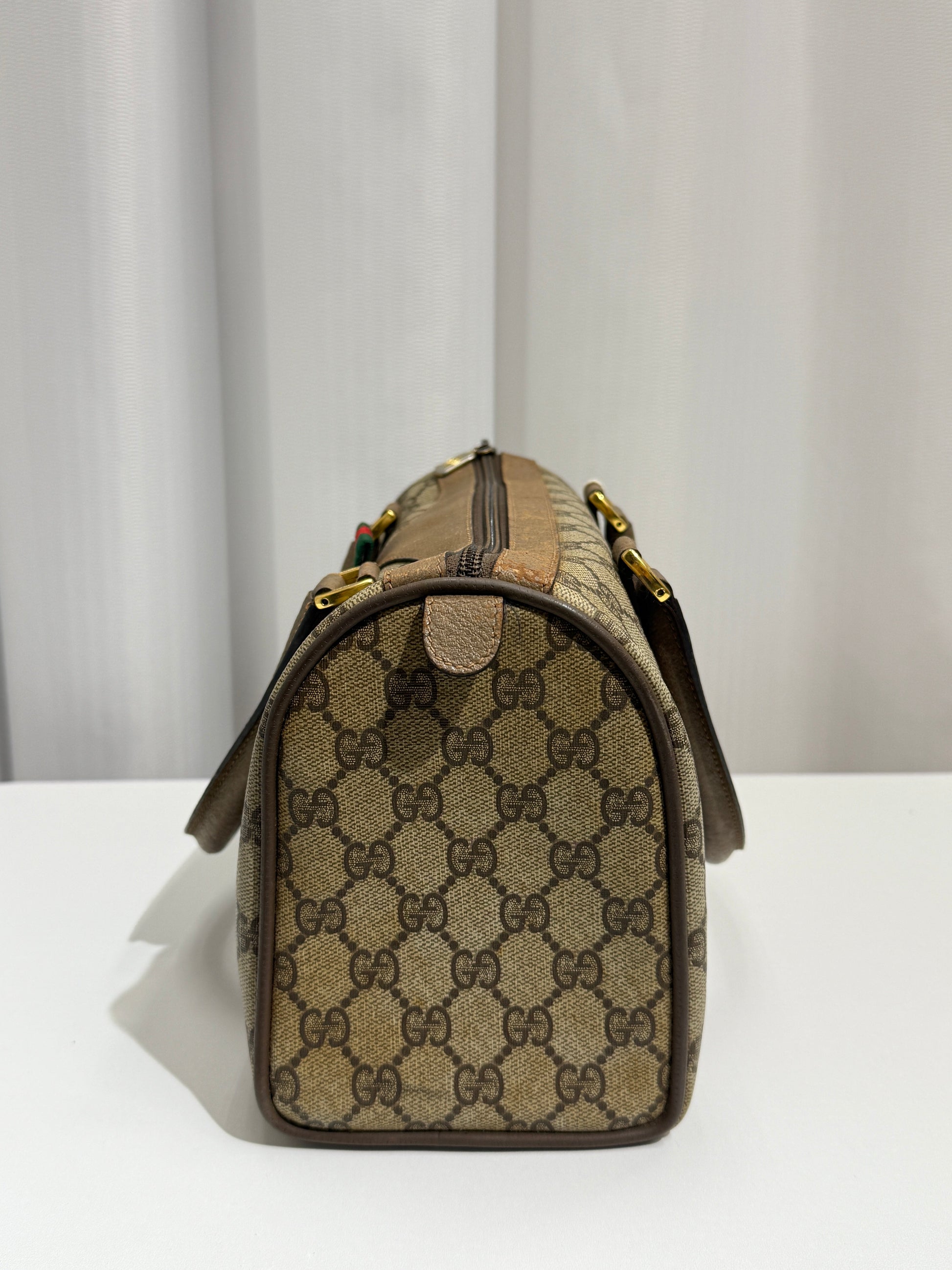GREENIES Gucci Beige Monogram Dome Satchel