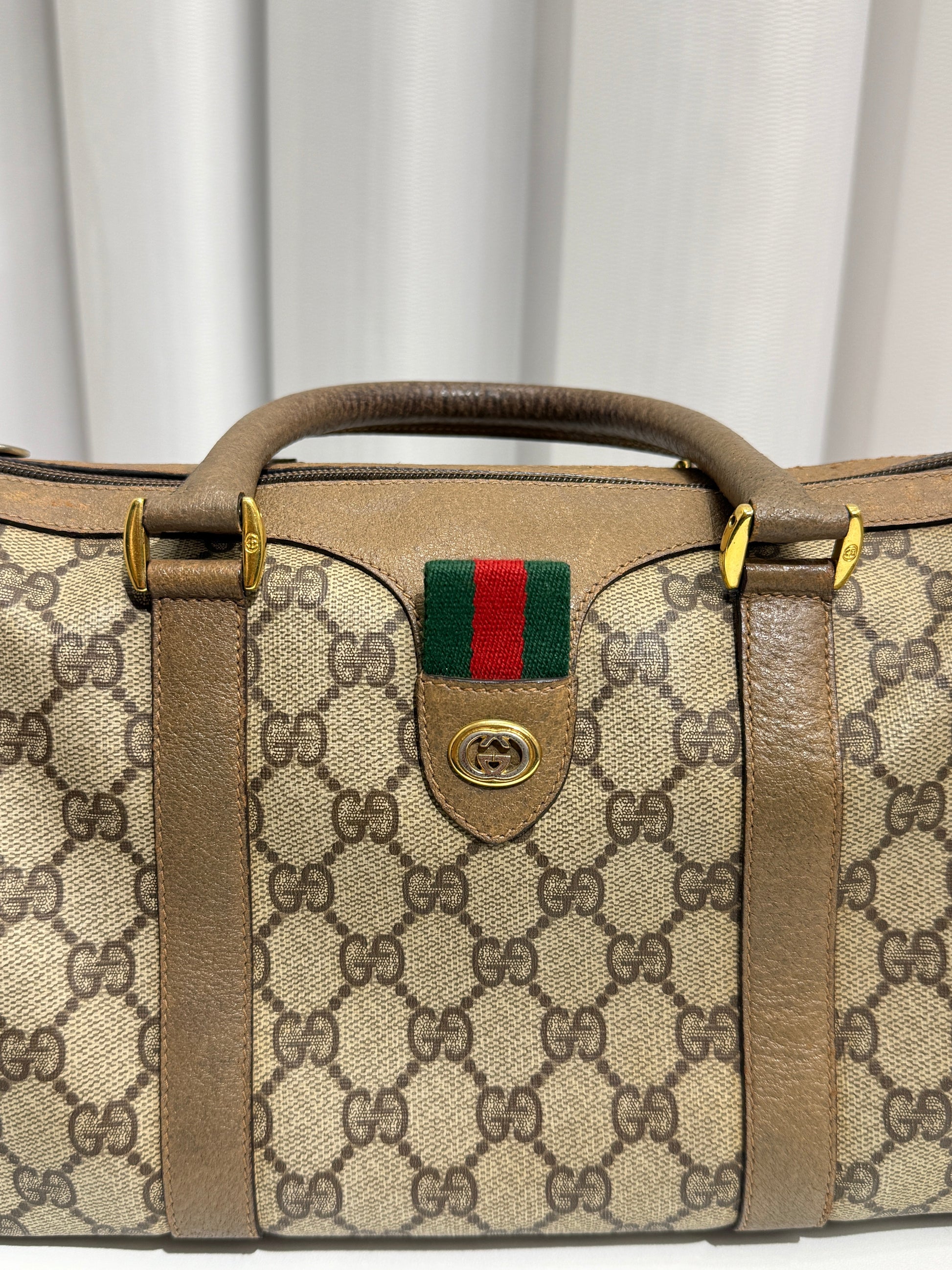 GREENIES Gucci Beige Monogram Dome Satchel