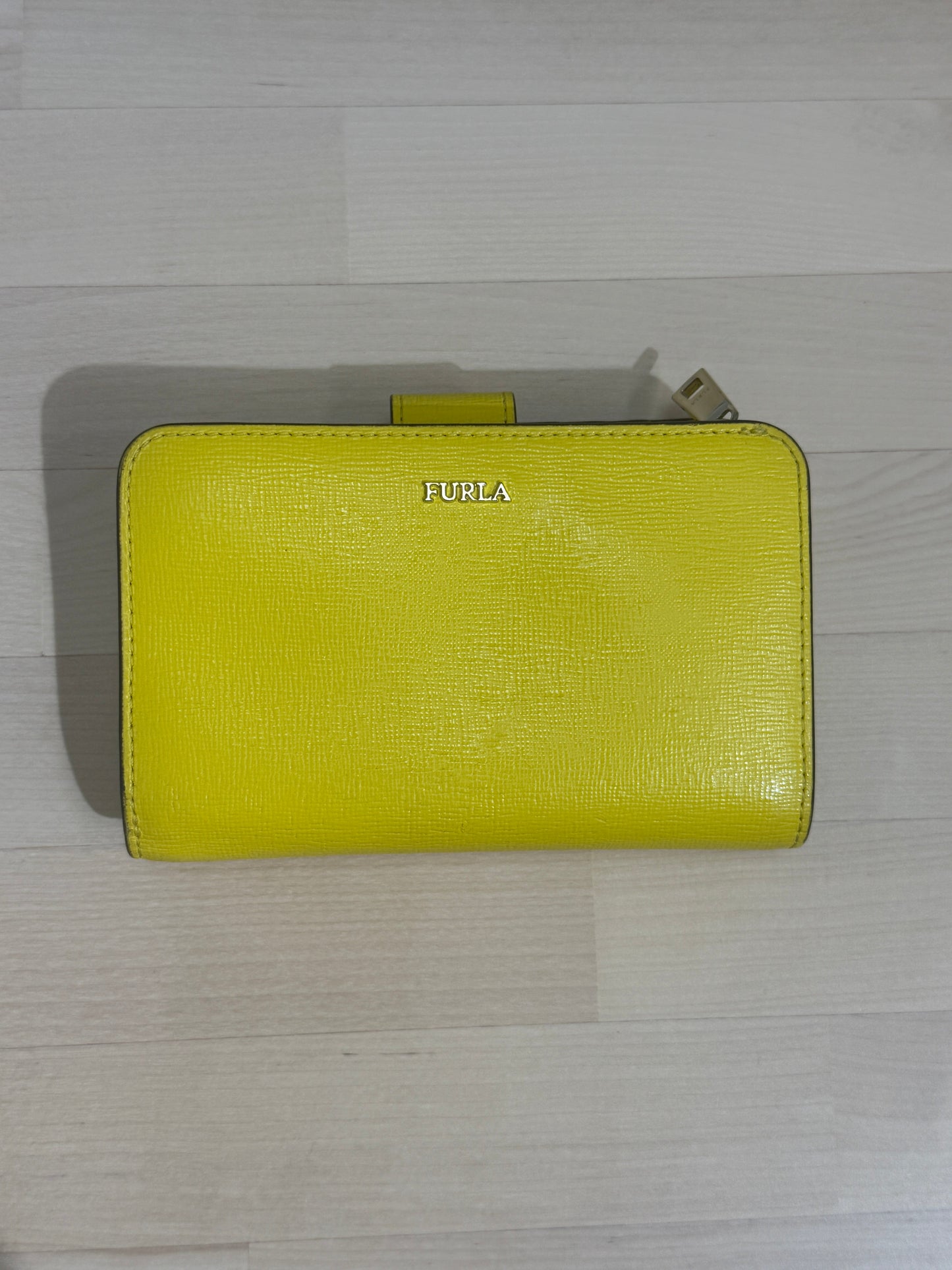 GREENIES Furla Textured Yellow Leather Snap Wallet