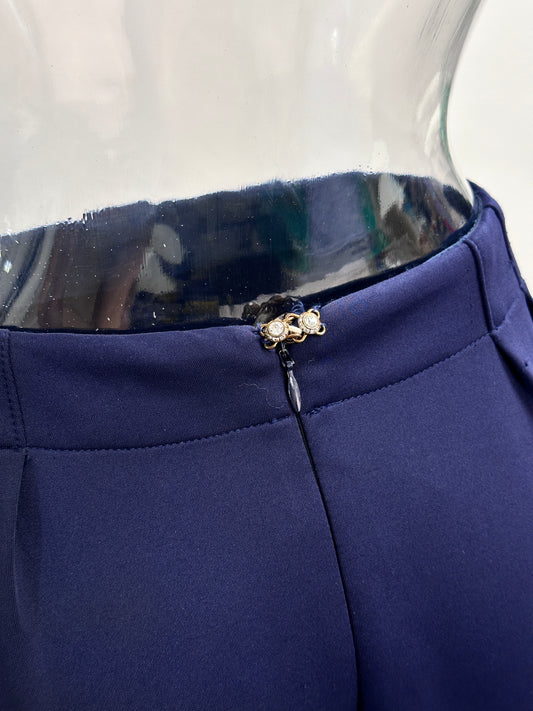 Midi Skirt with Pockets in Navy